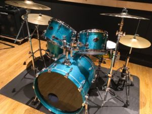 【入門】ドラムを始める時に一番最初にやるべき３ステップ。これだけで誰でも気軽に始められます。【初心者】